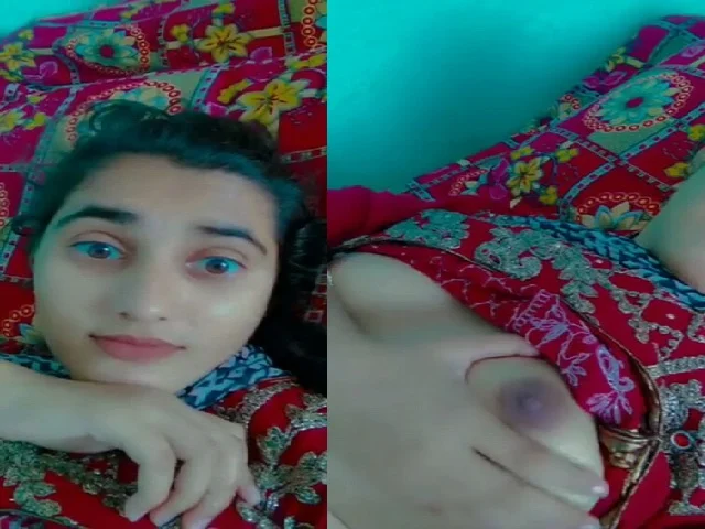 Sensual Kashmiri Beauty Engages in Erotic Encounter